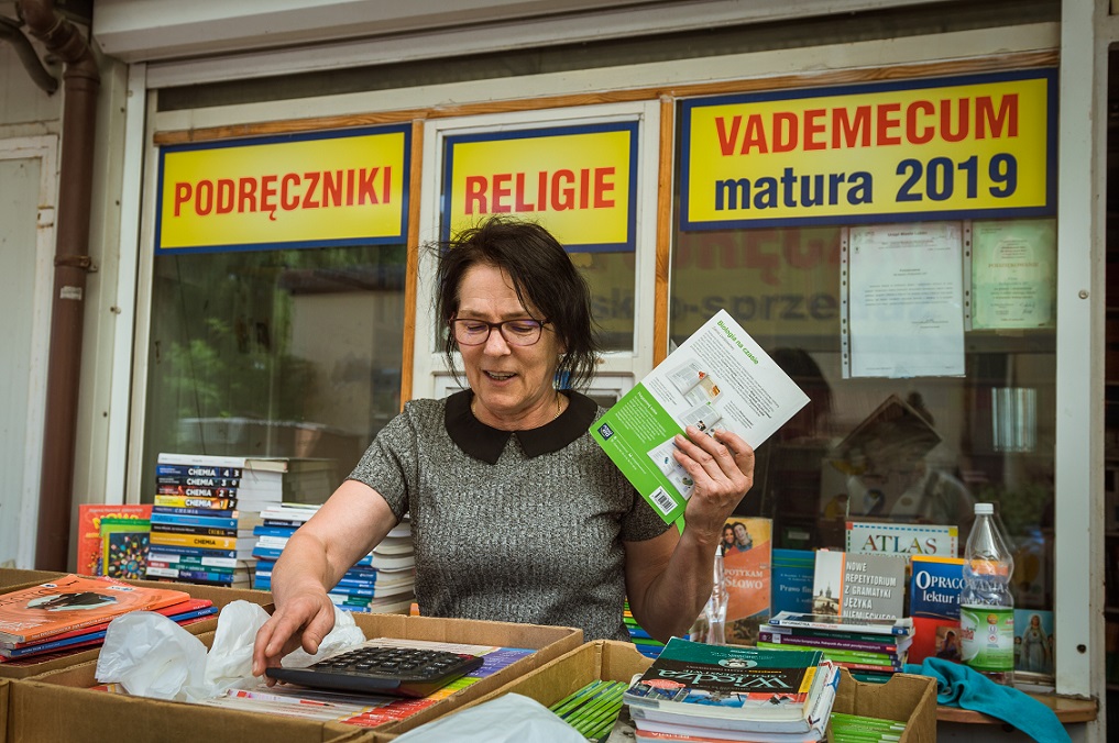 Podręczniki,książki, pomoce maturalne i testy